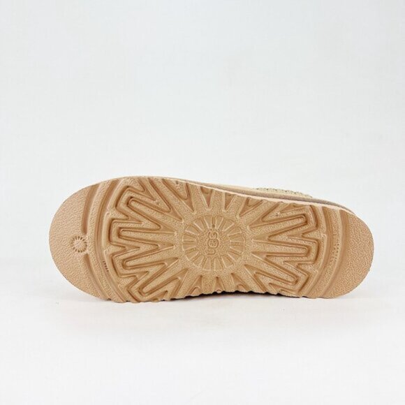 Women’s UGG Tasman slipper - Picture 4 of 9